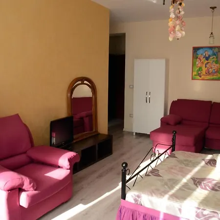 Taulantia Apartmán Durrës