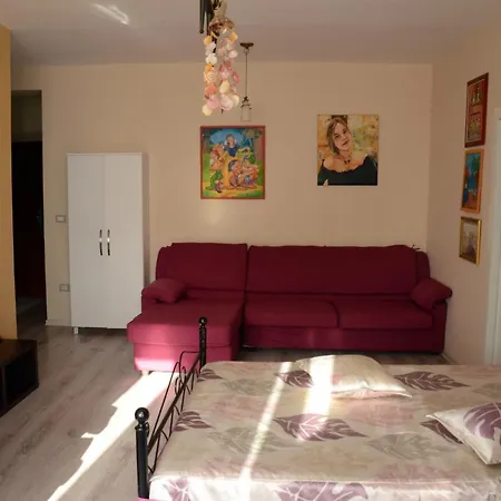 Apartmán Taulantia *